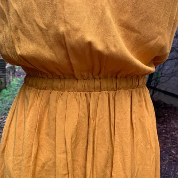 Forever 21 Yellow Sundress Maxi with Spaghetti Straps - Picture 4 of 5